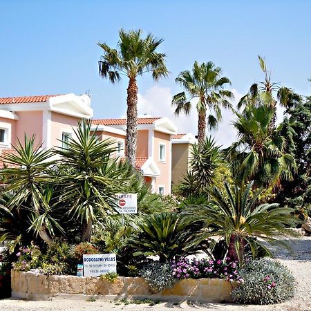 Rododafni Villas Klorakas Exterior photo